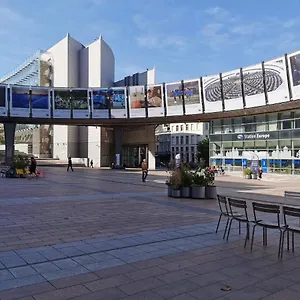 Charming Europarlament Resedence Bruselas
